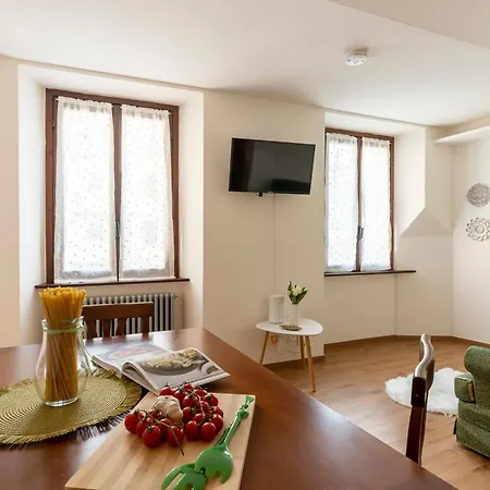 Duomo & Station - Self Check-in & Access Apartmán